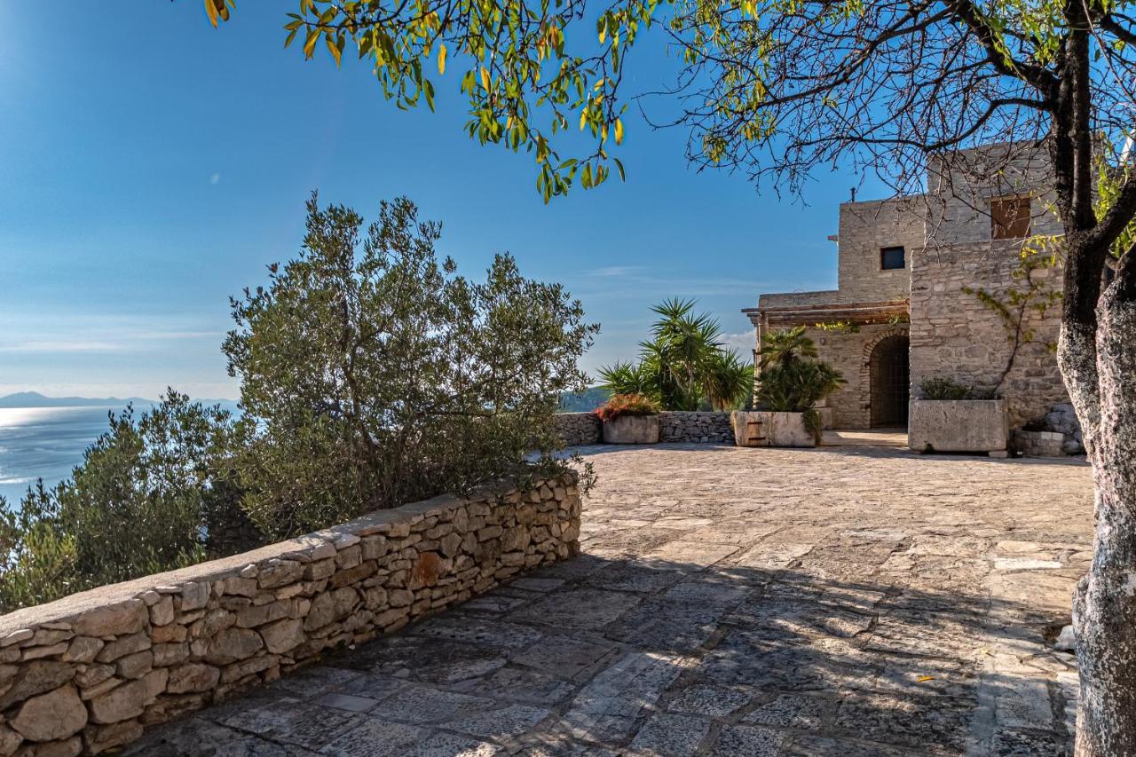 Villa Defora Zrnovo Exterior photo